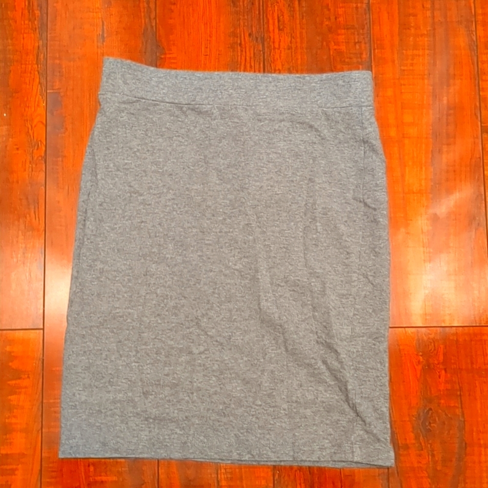 Forever 21 Grey Pencil Skirt